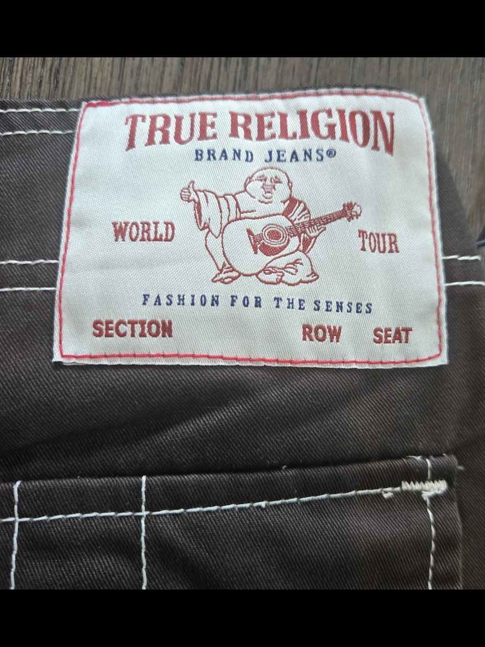 True Religion Mens Baggy SN Cargo Pants 34 Java Brown White Contrast Stitch NWT